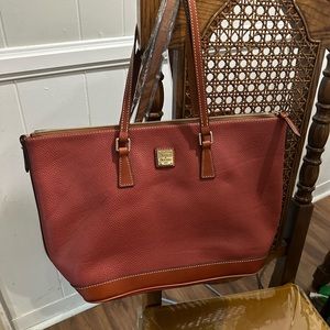 Dooney & Bourke large Leather Tote